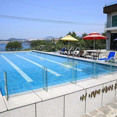 The Bay Jeju Resort Seogwipo Exterior photo
